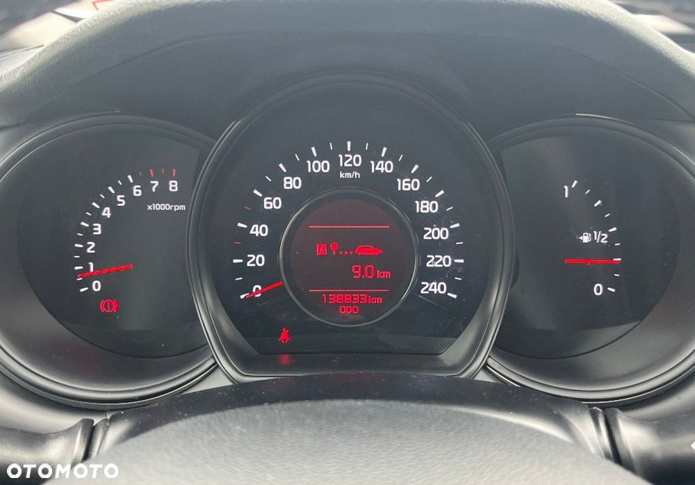 Kia Ceed - 30