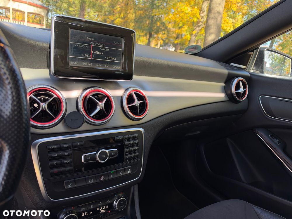 Mercedes-Benz CLA - 30