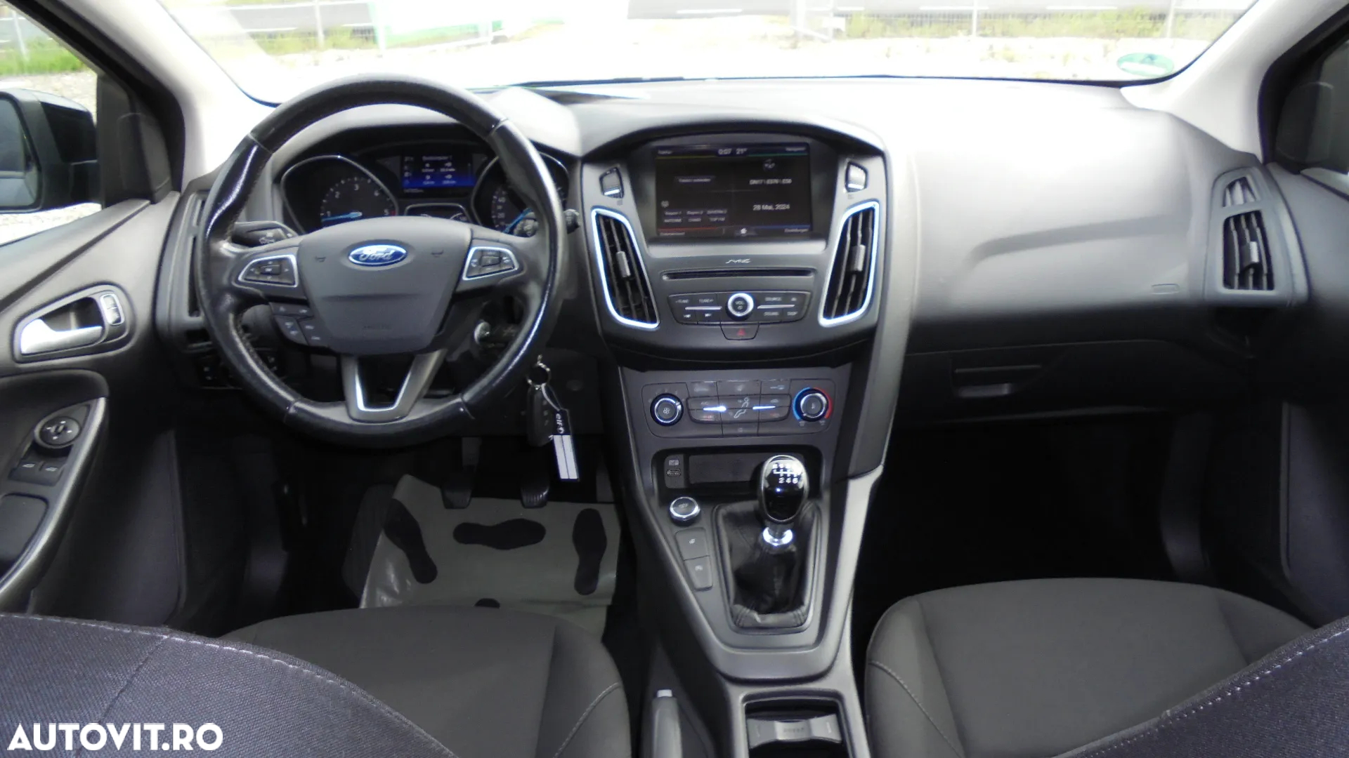 Ford Focus 1.5 TDCi DPF Start-Stopp-System Business - 13