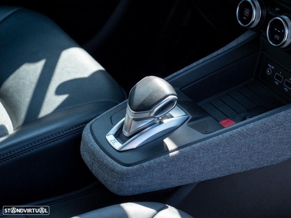 Renault Zoe (c/ Bateria) EV50 135hp Techno - 18