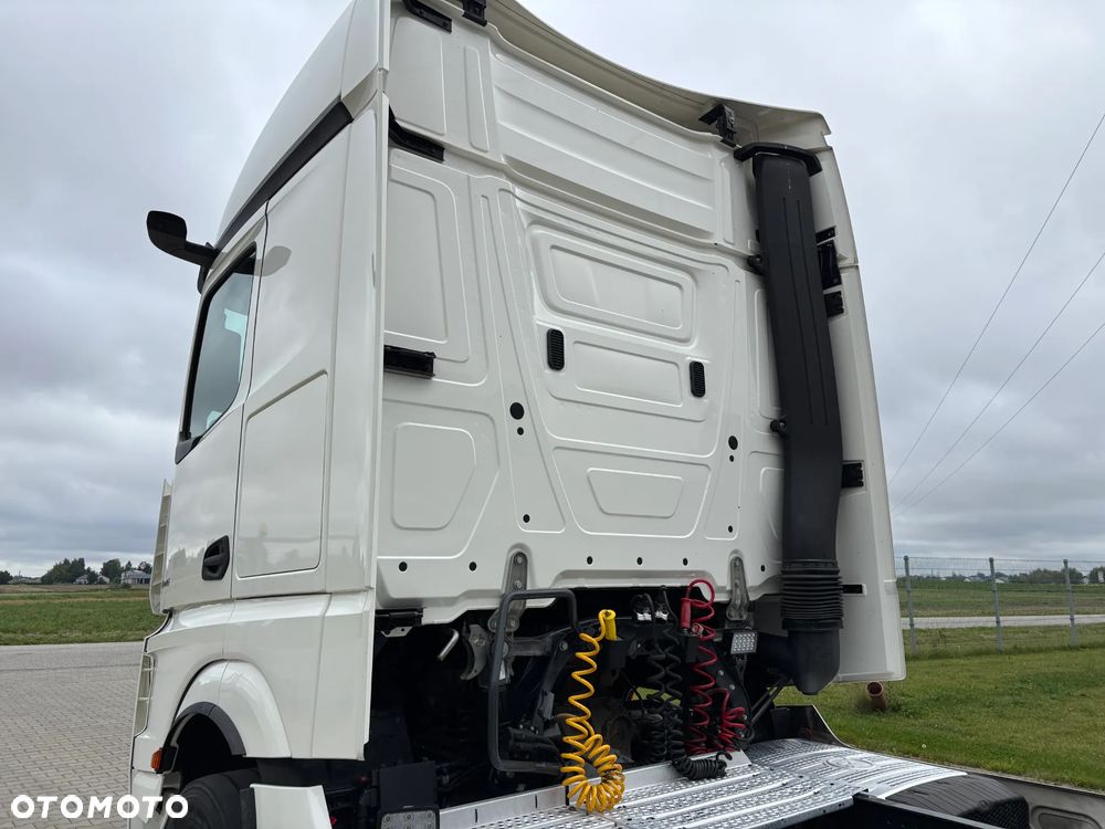 Mercedes-Benz Actros 1845 MP5 kabina BIG SPACE bez retardera, spojlery boczne , bezwypadkowy (1945, 1848 1851) - 14