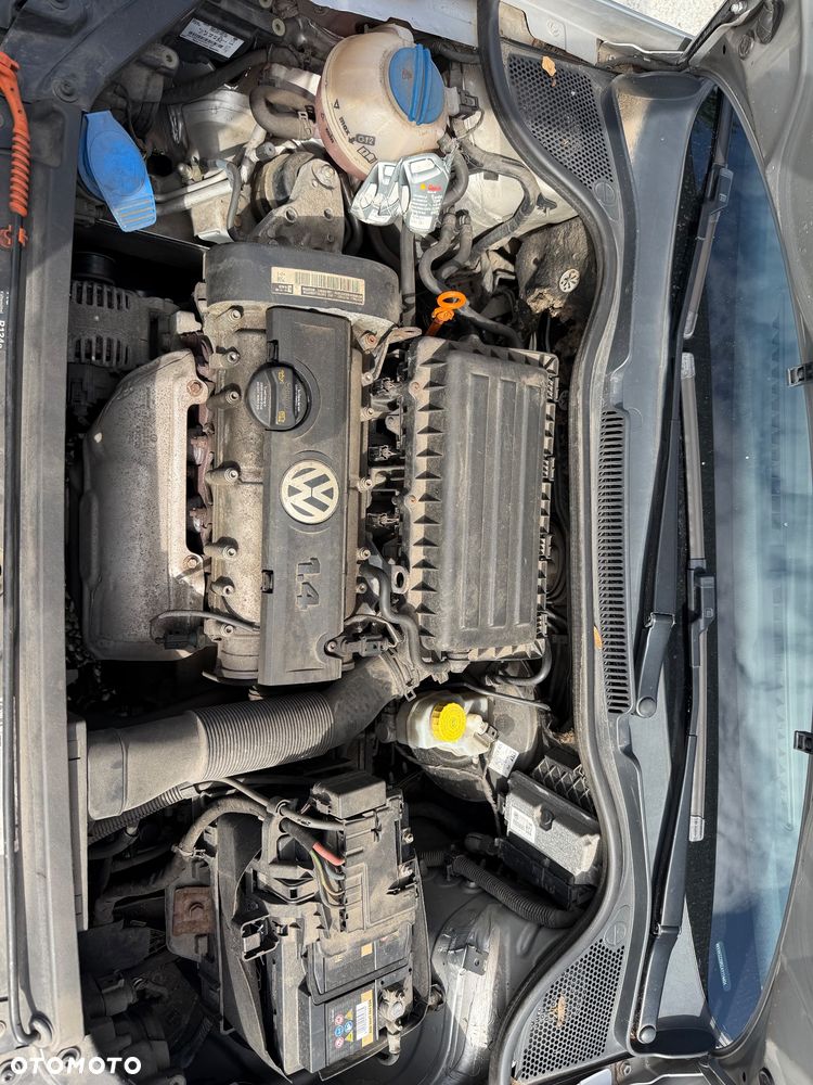 Volkswagen Polo 1.4 16V Comfortline DSG - 20