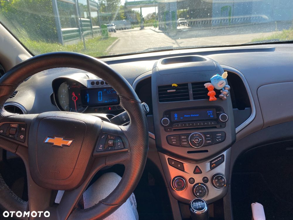 Chevrolet Aveo 1.2 LS - 7
