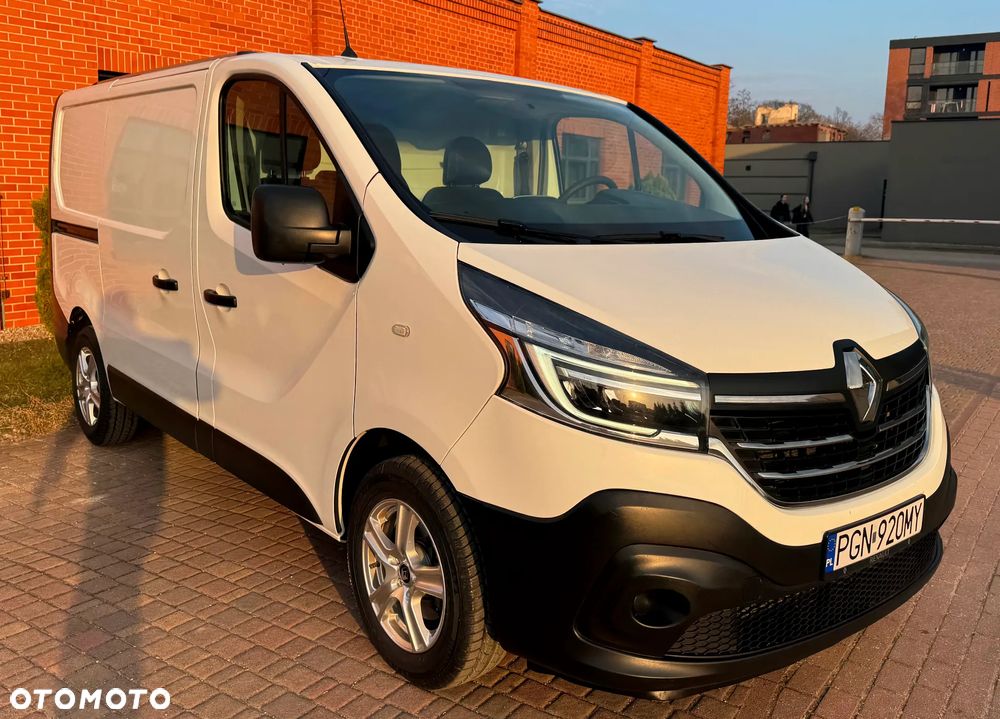 Renault TRAFIC - 6