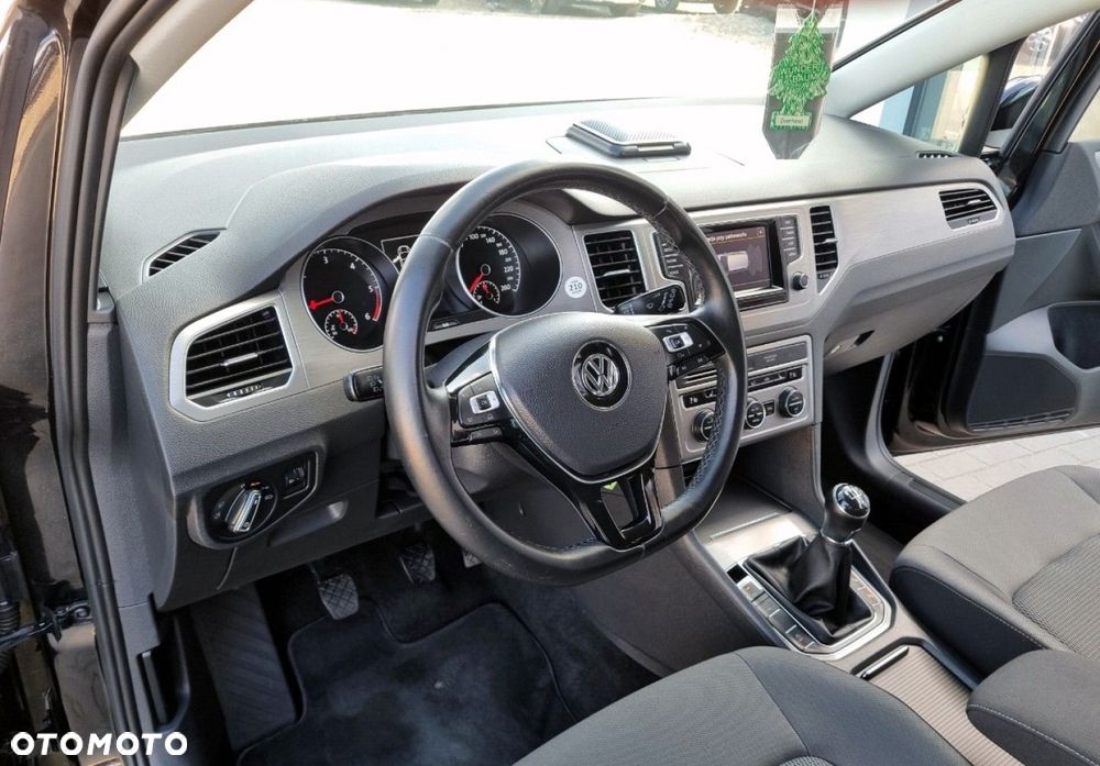 Volkswagen Golf Sportsvan - 27