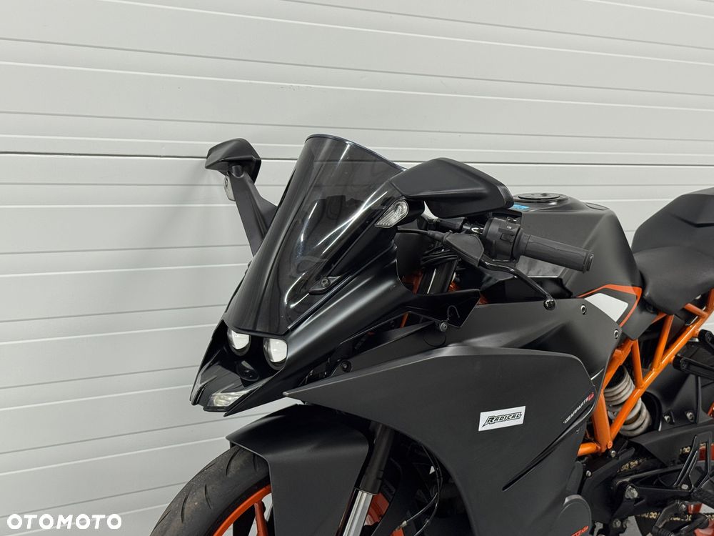 KTM RC 125 - 18