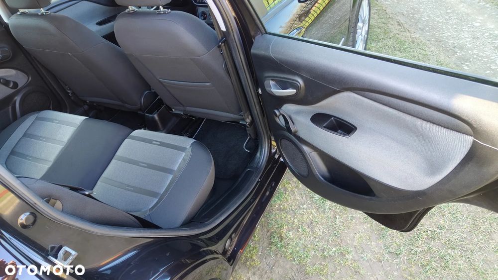 Fiat Punto Evo 1.4 8V Racing - 25