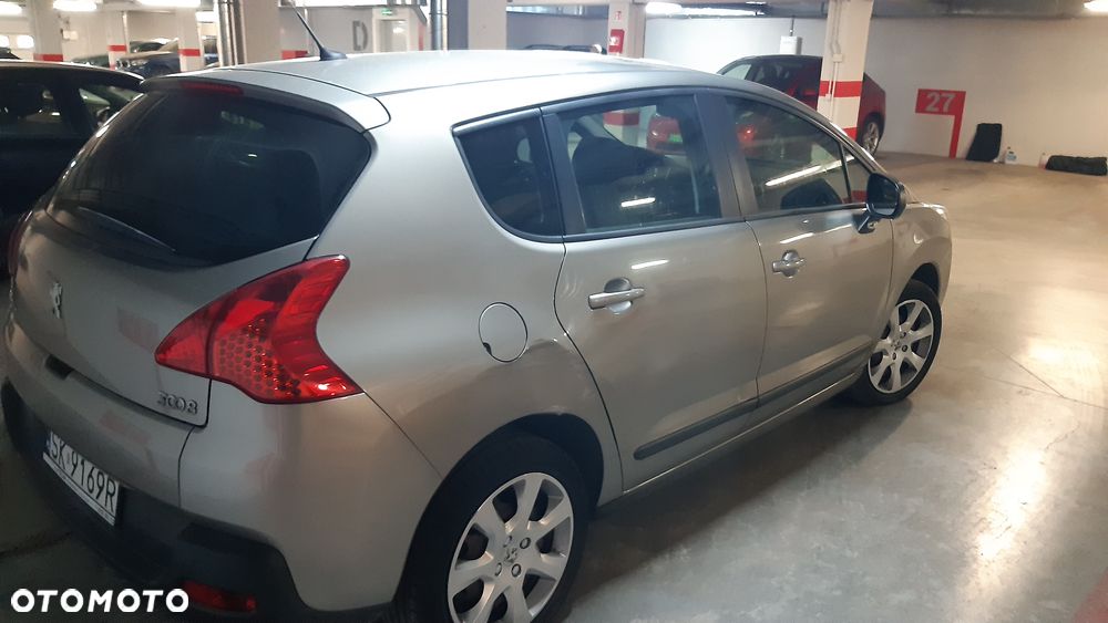 Peugeot 3008 1.6 HDi Premium - 7