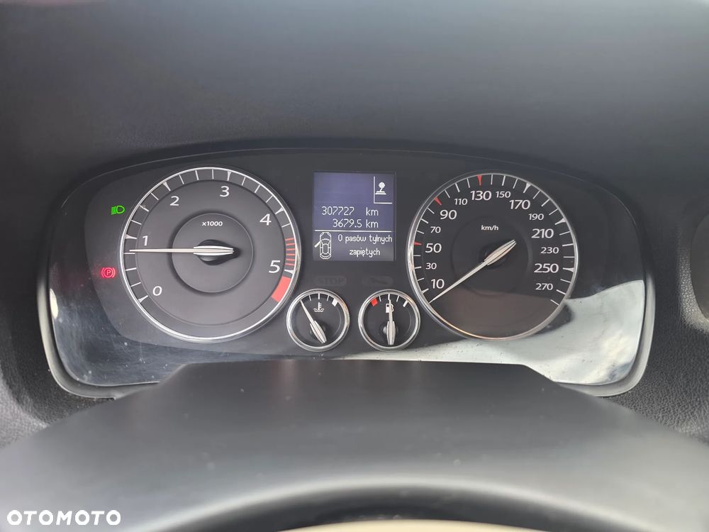 Renault Laguna 2.0 DCi Confort Dynamique - 19