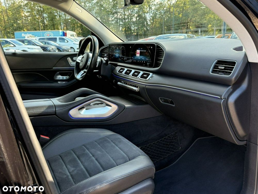 Mercedes-Benz GLE - 21