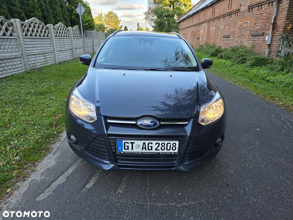 Ford Focus 1.0 EcoBoost Ambiente - 2