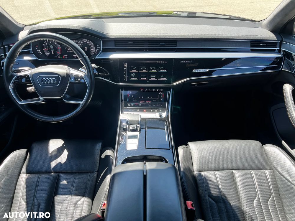 Audi A8 - 15