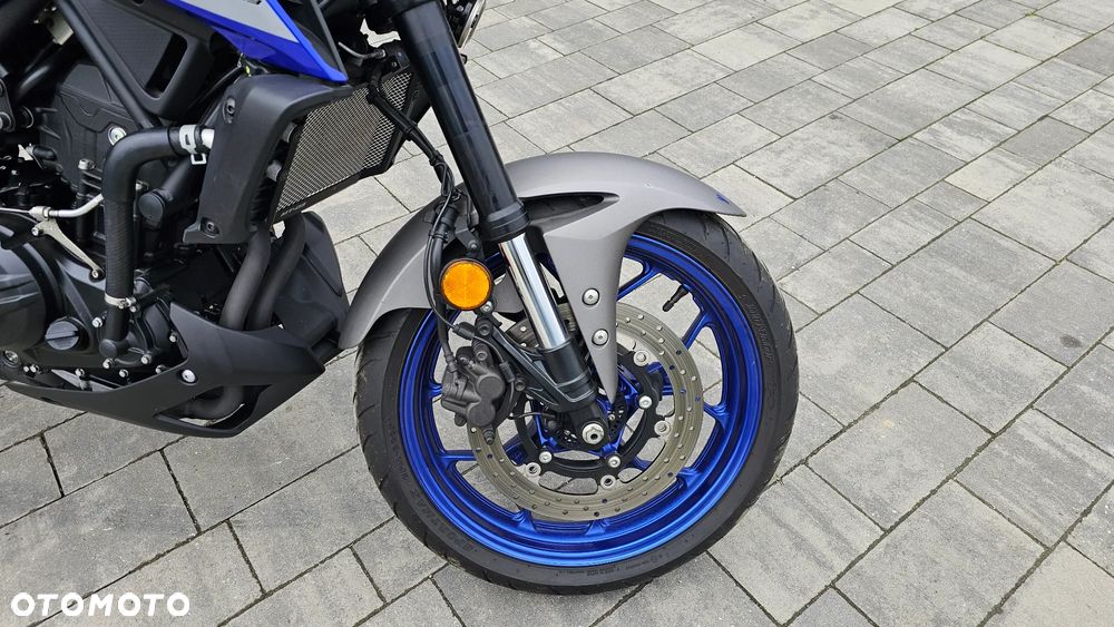 Yamaha MT - 13