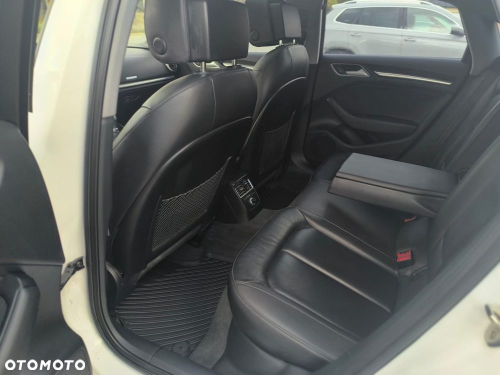 Audi A3 Limousine 2.0 TFSI quattro S tronic design - 18