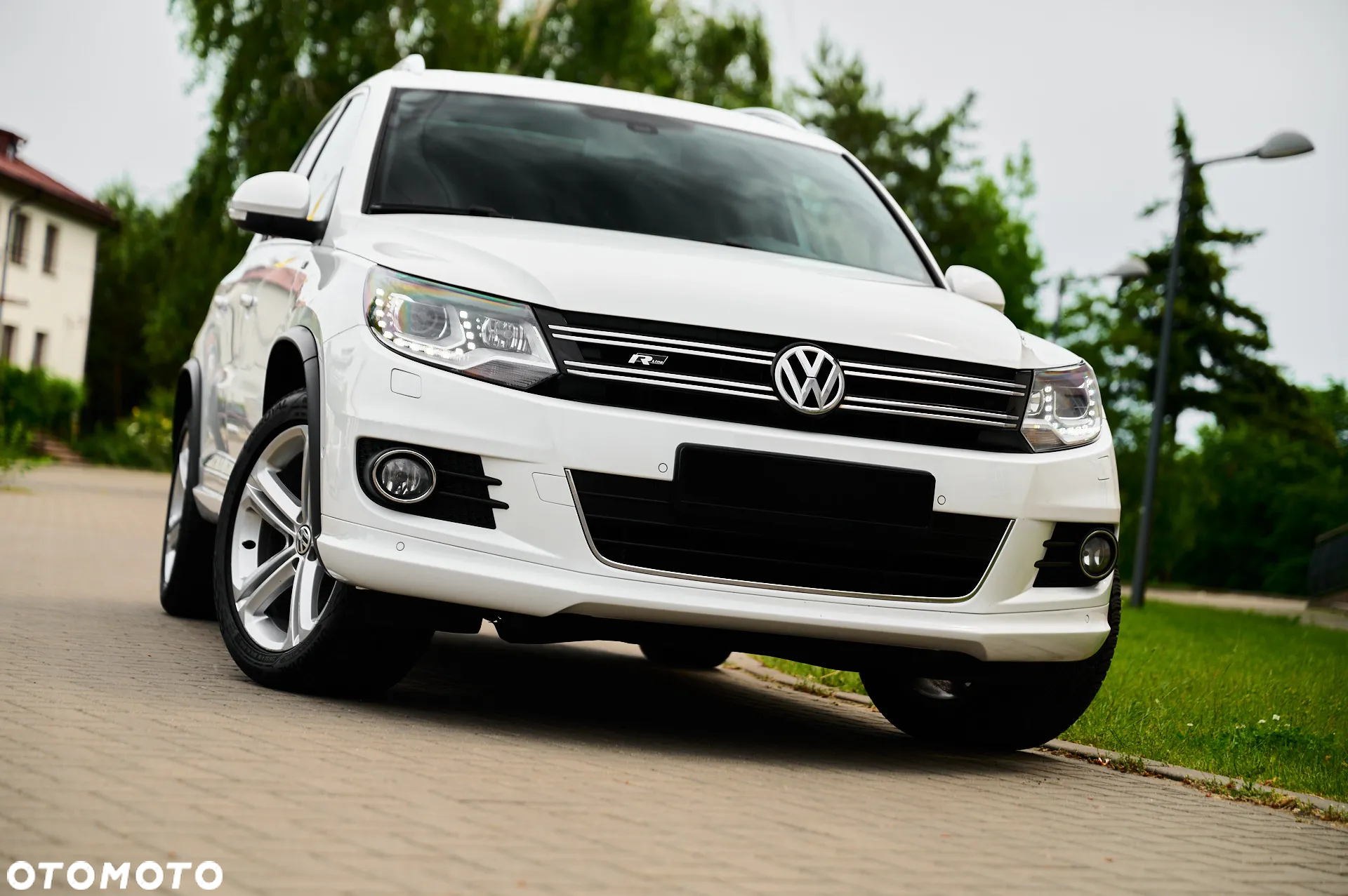 Volkswagen Tiguan 2.0 TDI R-Style - 23