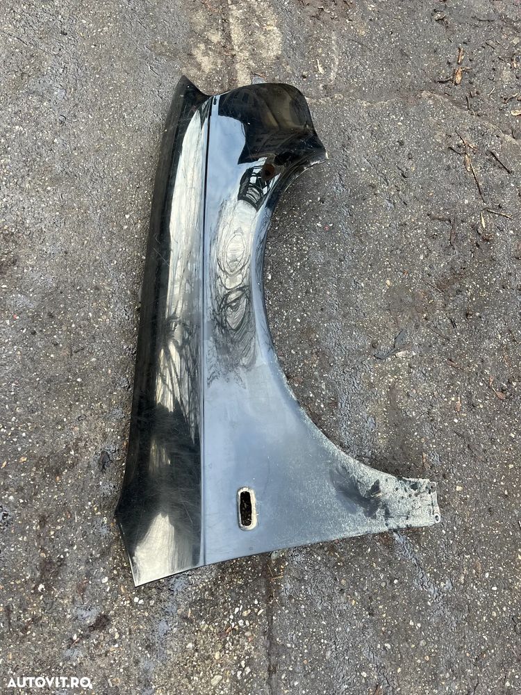 Aripa dreapta fata Audi A4 B7  culoare negru - 4