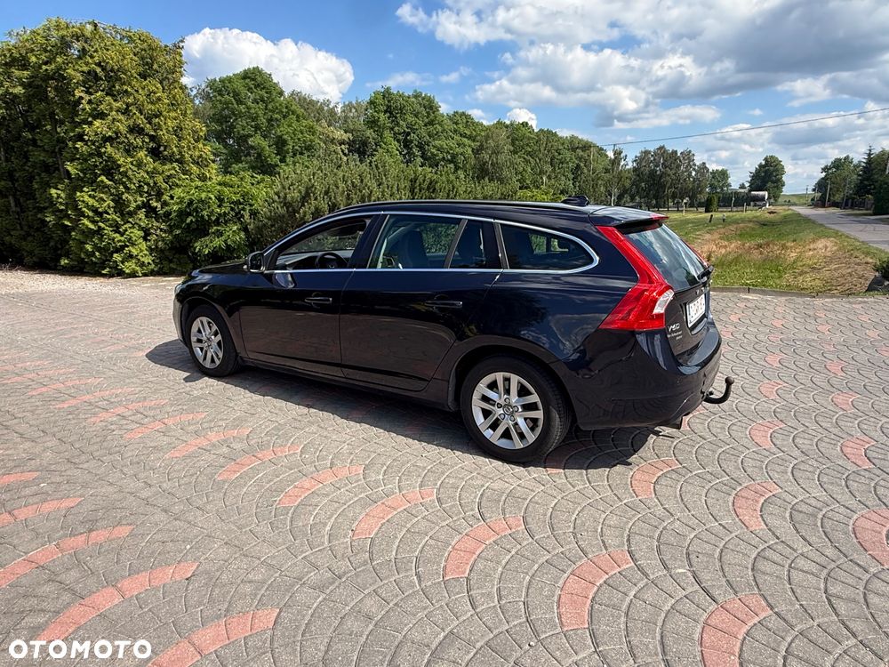 Volvo V60 T2 Geartronic Kinetic - 12