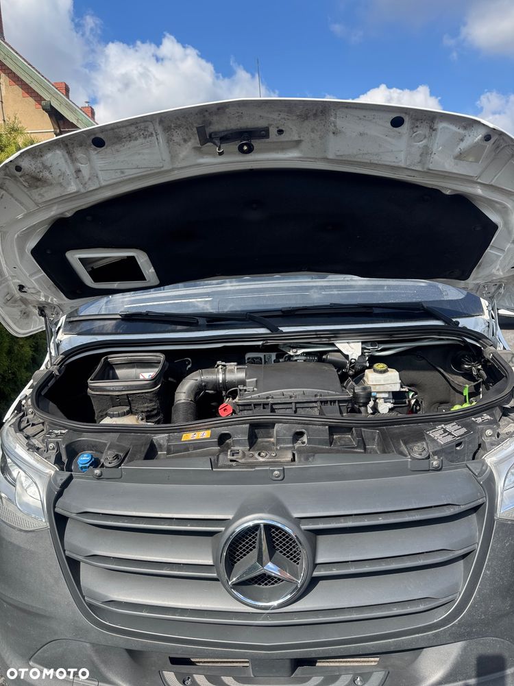 Mercedes-Benz Sprinter - 17