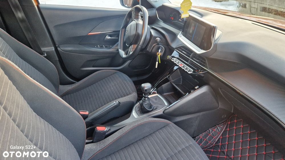 Peugeot 2008 PureTech 100 Allure - 13