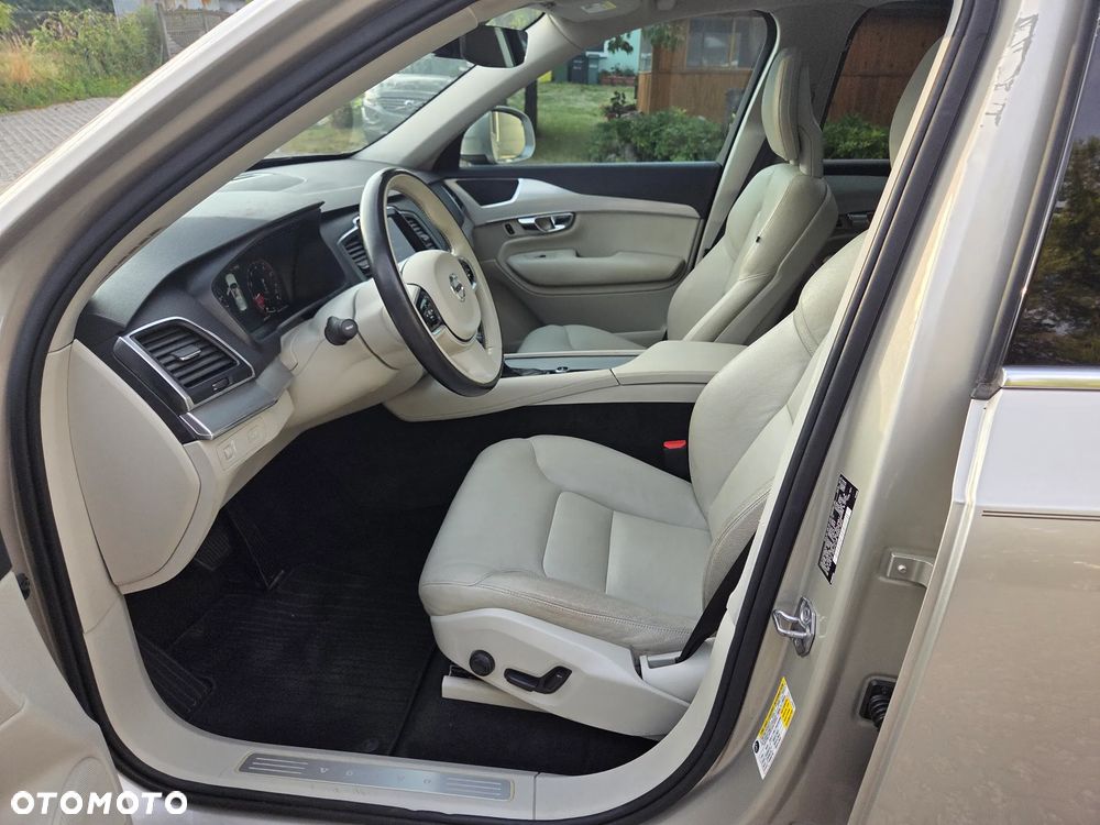 Volvo XC 90 T5 AWD Momentum - 5