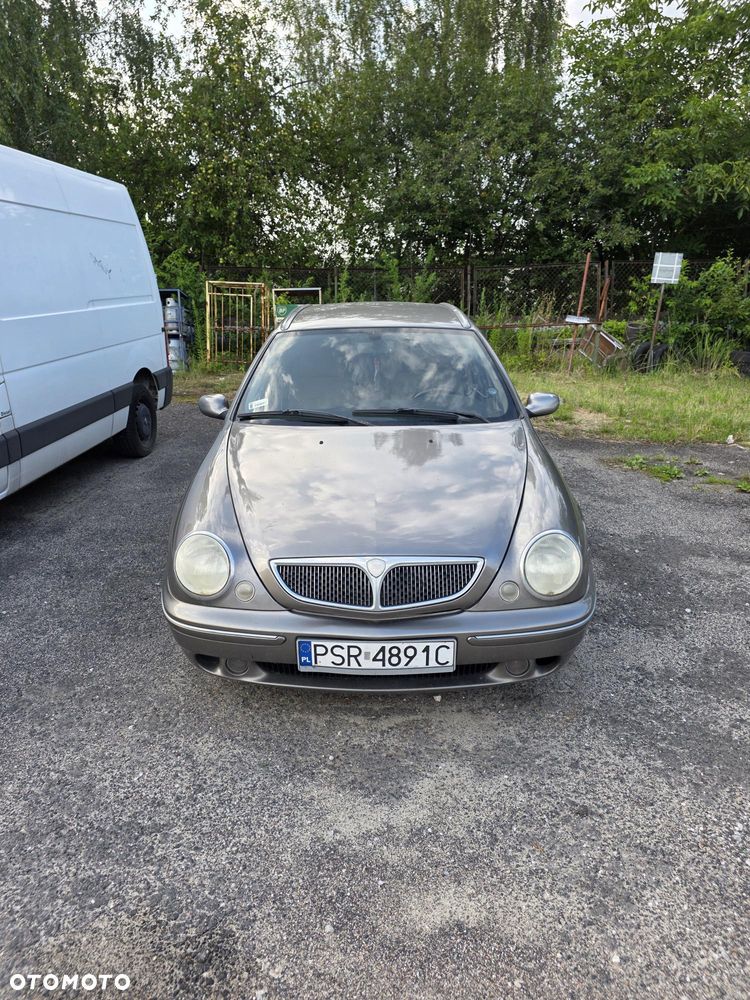 Lancia Lybra 1.9 JTD LX - 1