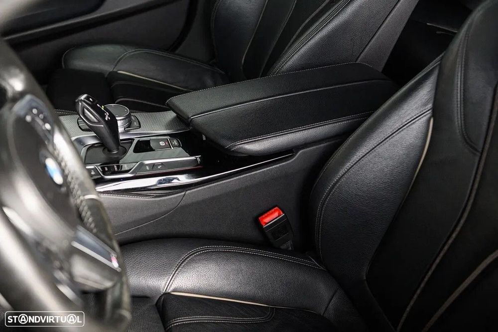 BMW 530 e iPerformance Pack M - 25