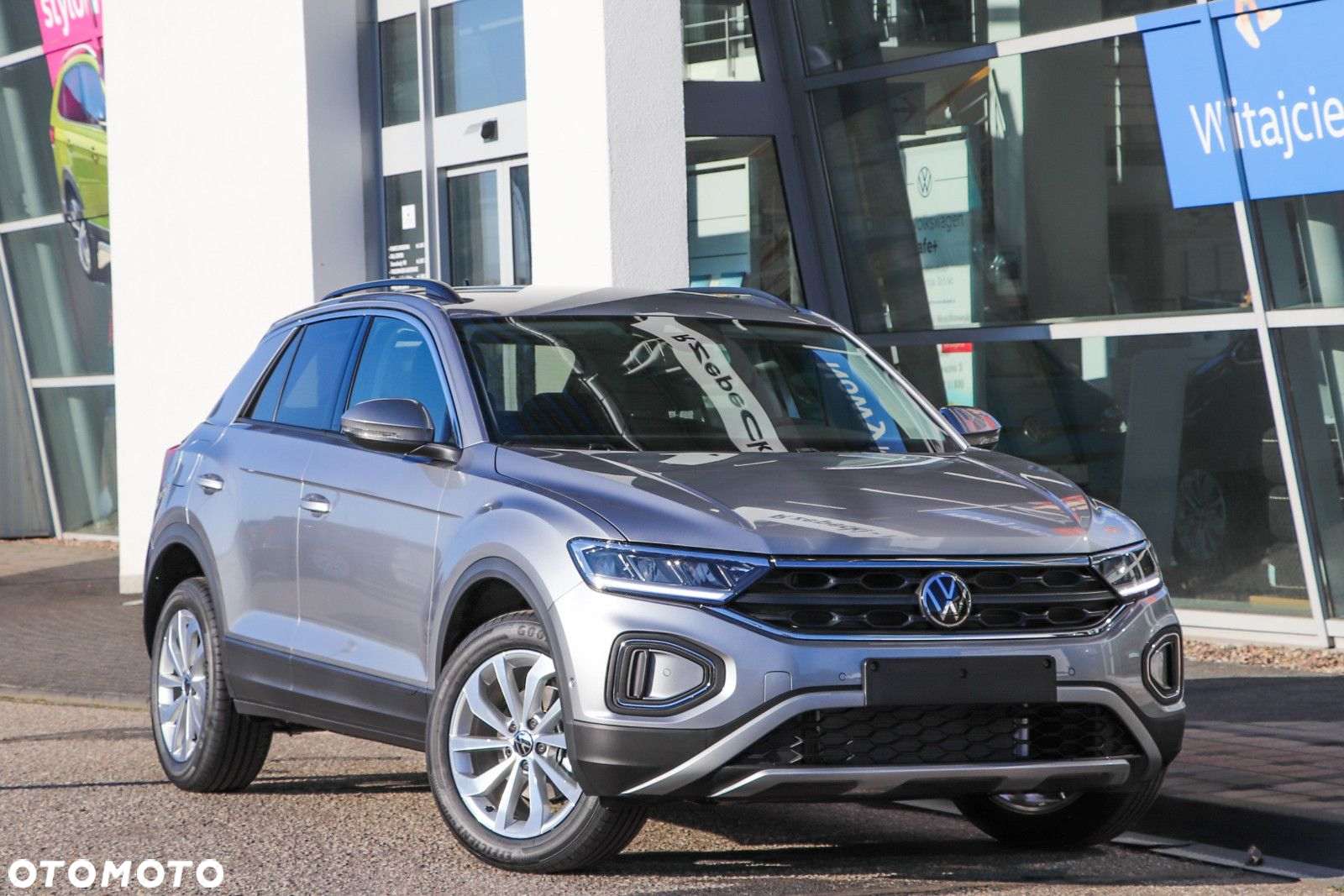 Volkswagen T-Roc - 8