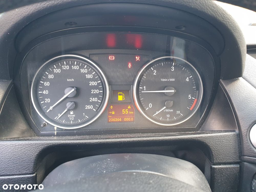 BMW X1 sDrive18d - 9