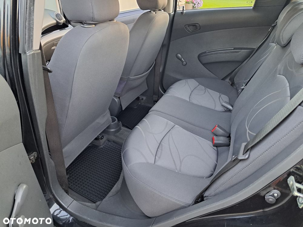 Chevrolet Spark 1.0 LT - 37