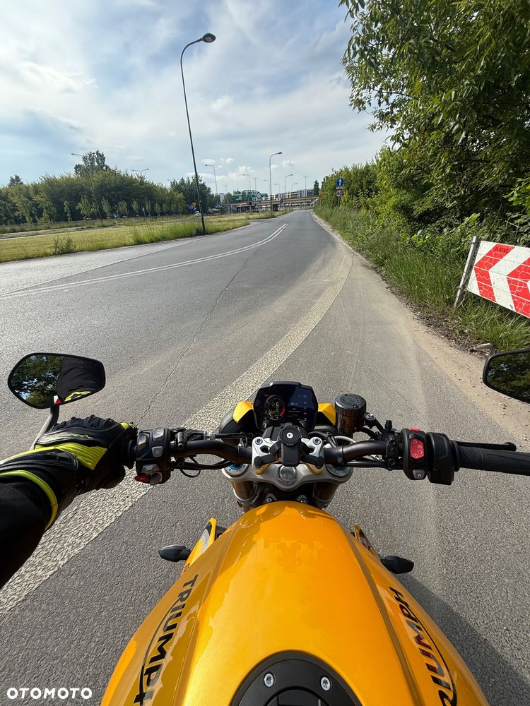 Triumph Speed Triple - 2