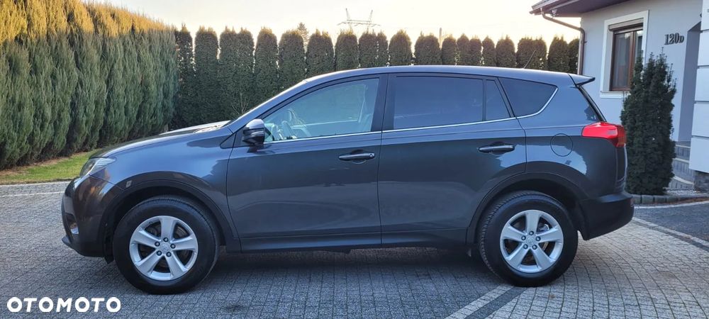 Toyota RAV4 2.0 D-4D Active 4x2 - 4