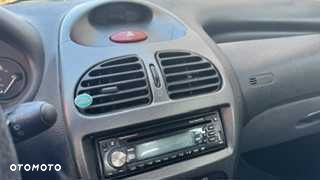 Peugeot 206 - 5
