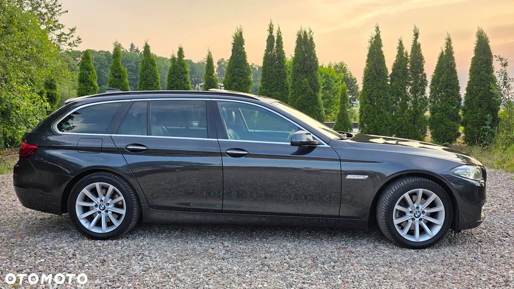 BMW Seria 5 520d xDrive - 15