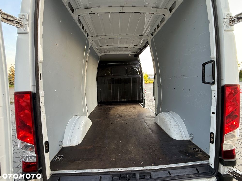 Iveco 35S 3.0HDi - 25