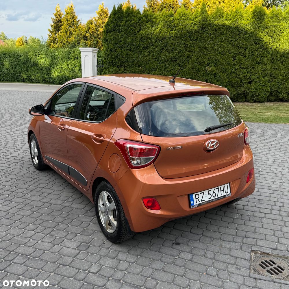 Hyundai i10 1.1 Premium - 4