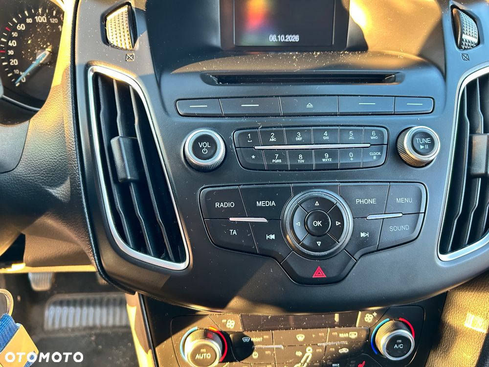 Ford Focus 1.0 EcoBoost SYNC Edition ASS - 28