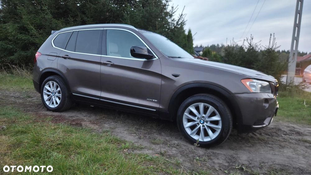 BMW X3 28i xDrive - 4