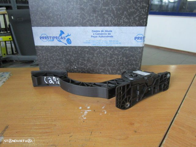 Pedal 31341776 VOLVO V40 2012 2.0 D4 - 2