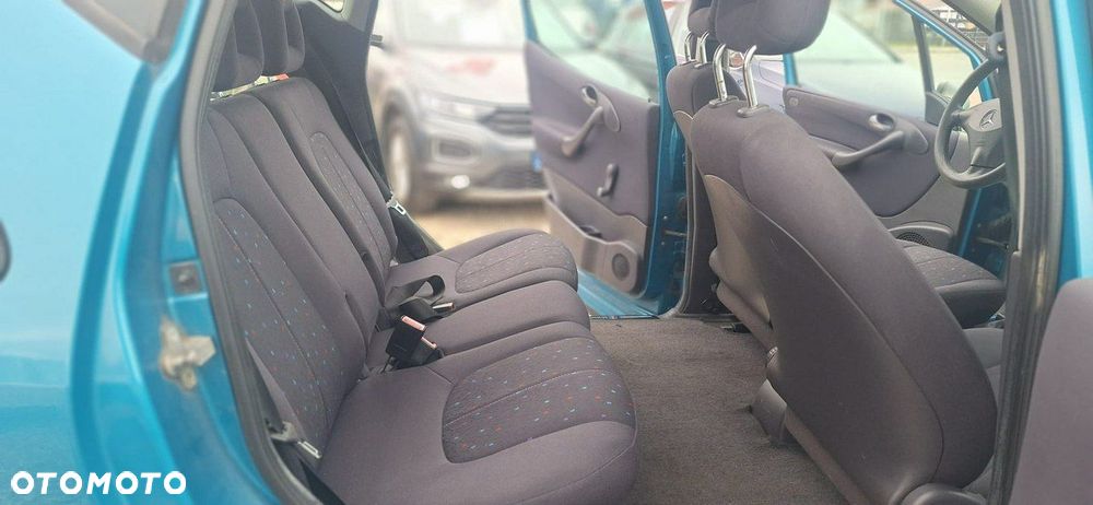 Mercedes-Benz Klasa A - 16