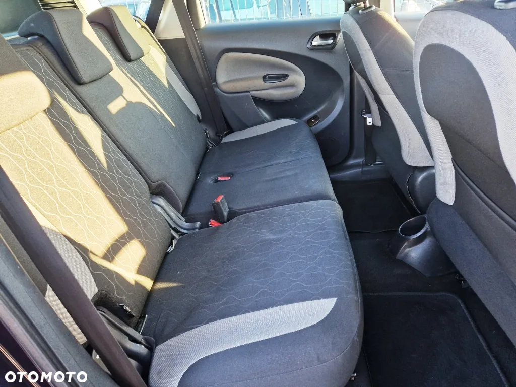 Citroën C3 Picasso 1.4i Seduction - 26