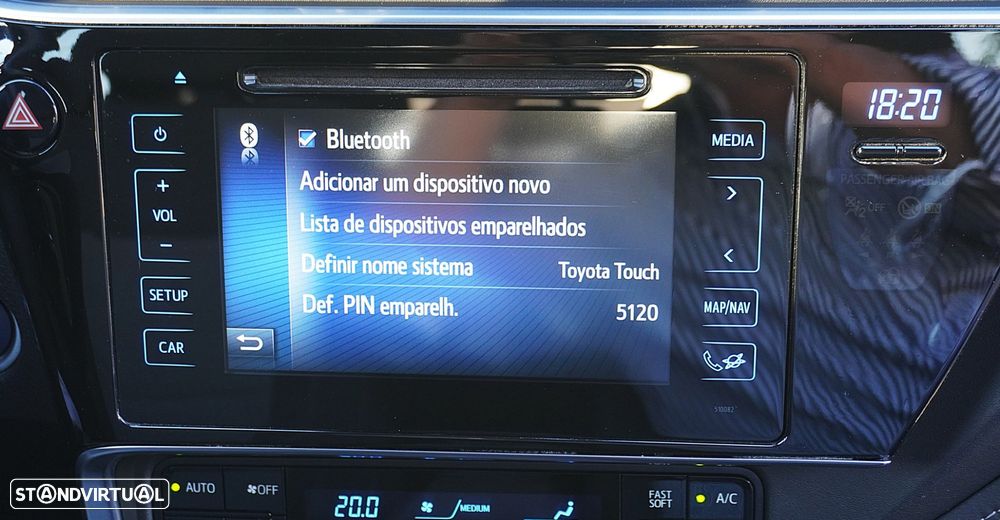 Toyota Auris 1.8 HSD Comfort +P.Techno+P.Sport - 41