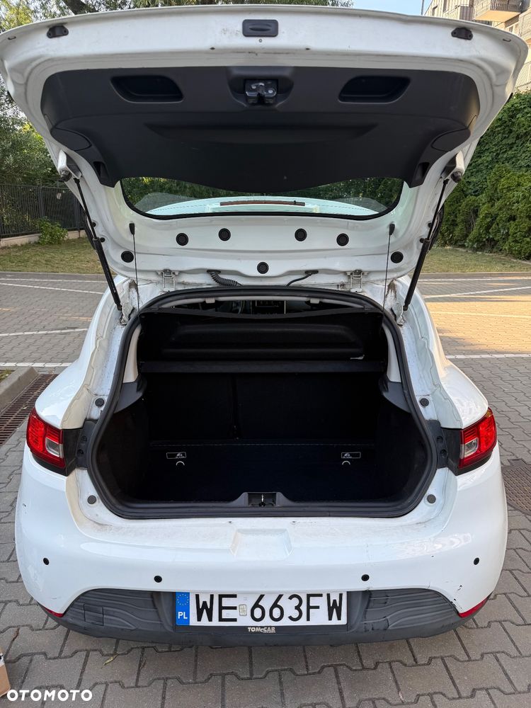 Renault Clio - 9
