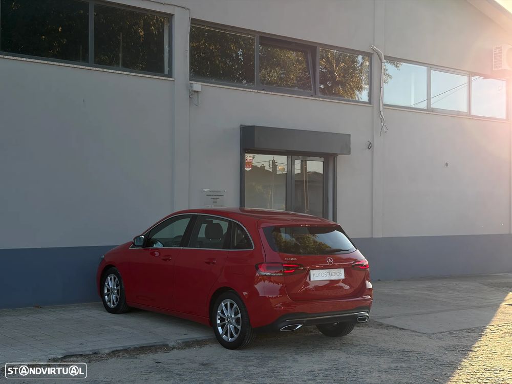 Mercedes-Benz B 180 7G-DCT Progressive - 22