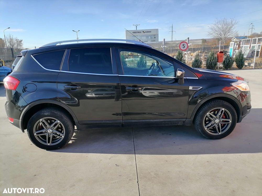 Ford Kuga 2.0L TDCi DPF Titanium - 4