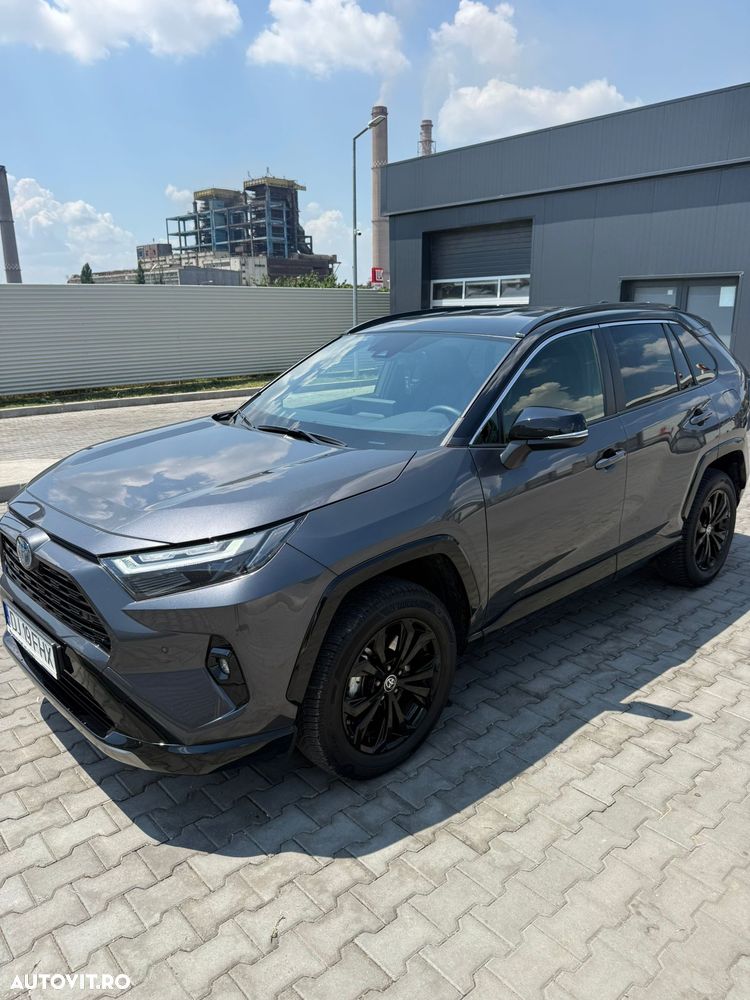 Toyota RAV4 - 8