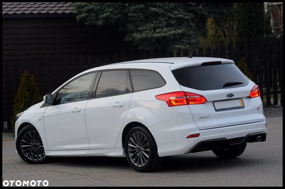 Ford Focus - 20