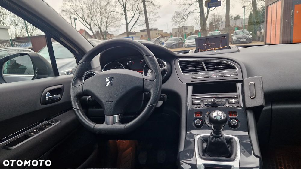 Peugeot 5008 HDI FAP 150 Allure - 27