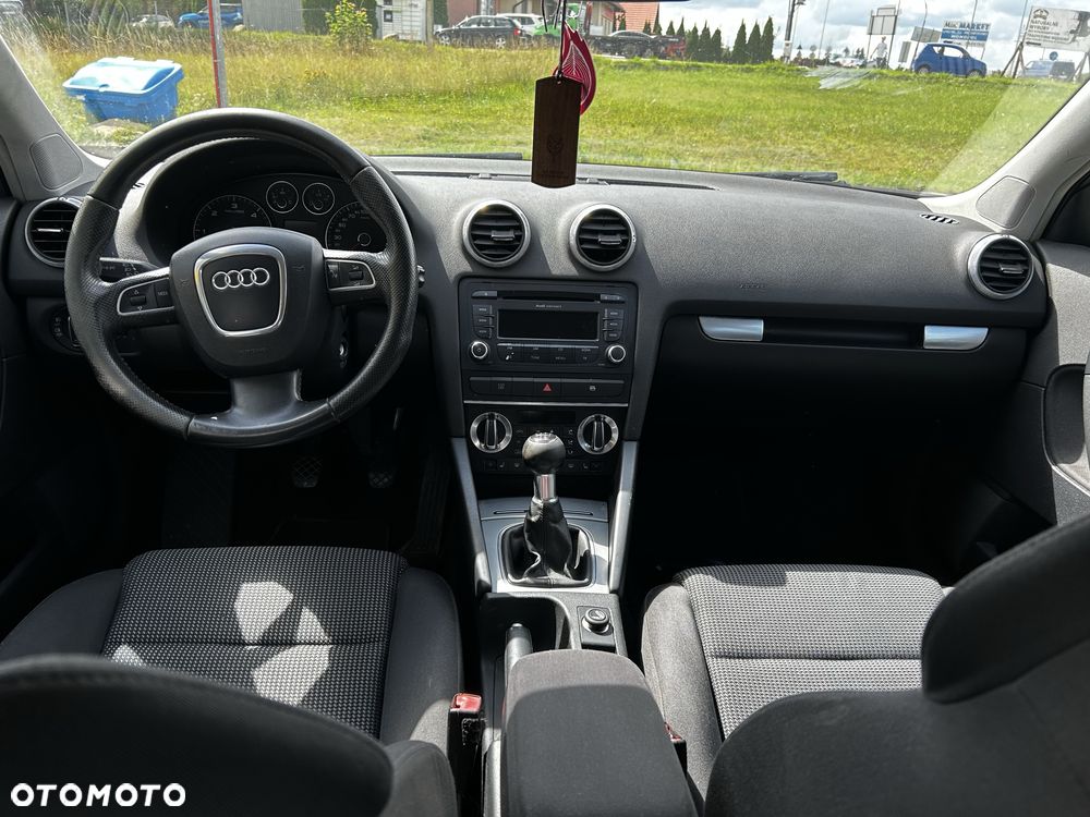Audi A3 Sportback - 6