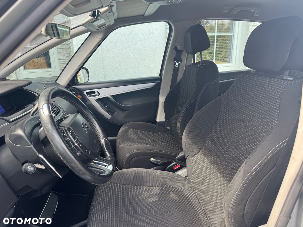 Citroën C4 Picasso 1.6 HDi FAP Tendance - 9