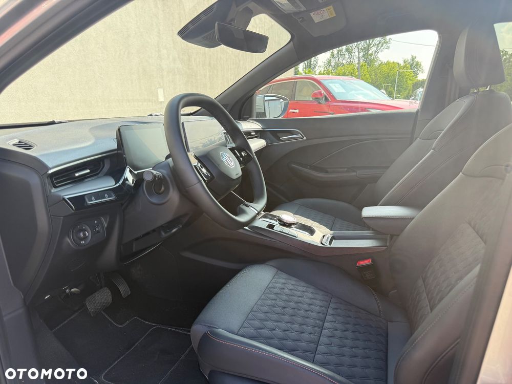 MG MG3 1.5 HEV+ Exclusive - 9